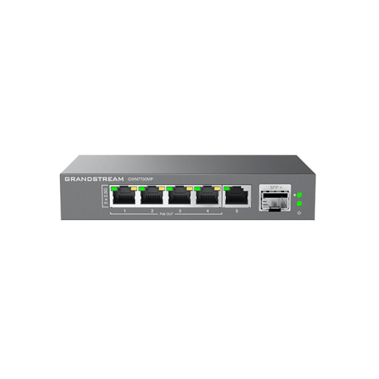 Switch desktop 5x 2.5Giga dont 4 PoE 1x SFP+ 57W