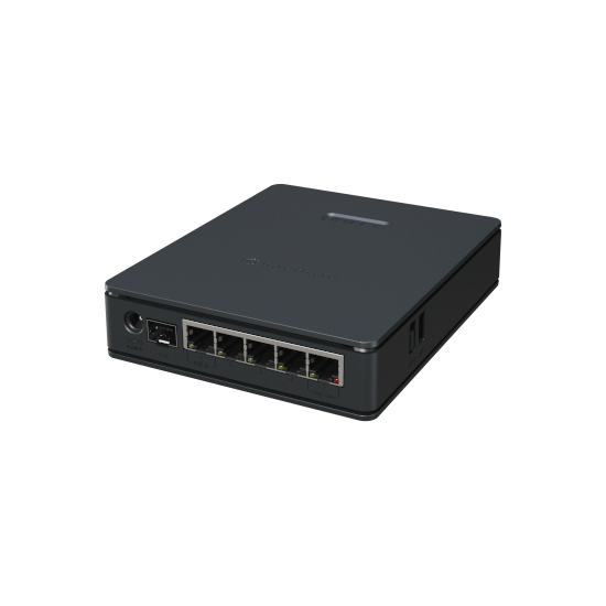 Routeur 5 ports Giga 1 SFP 2,5G Wifi 6 hAP ax S
