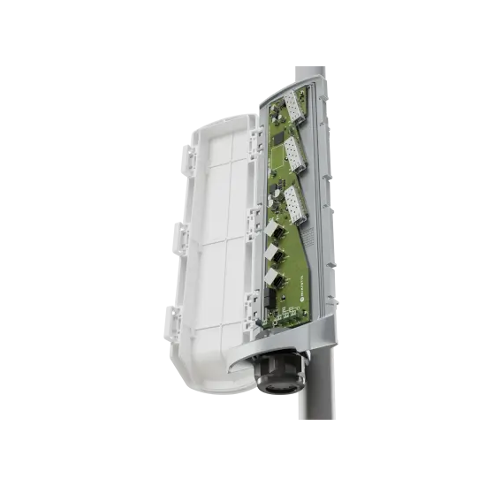 Switch extérieur hybride PoE + Fibre SFP+ +Alim DC